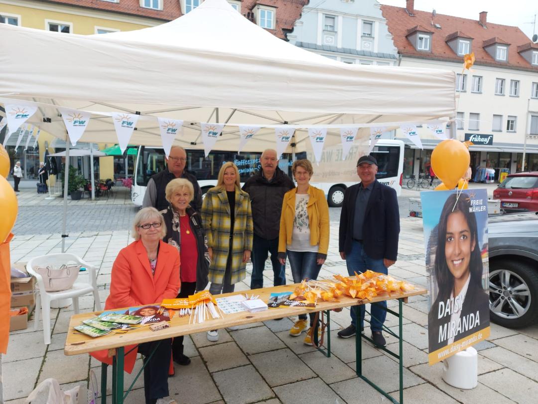 Foto Wahlstand Neumarkt 28