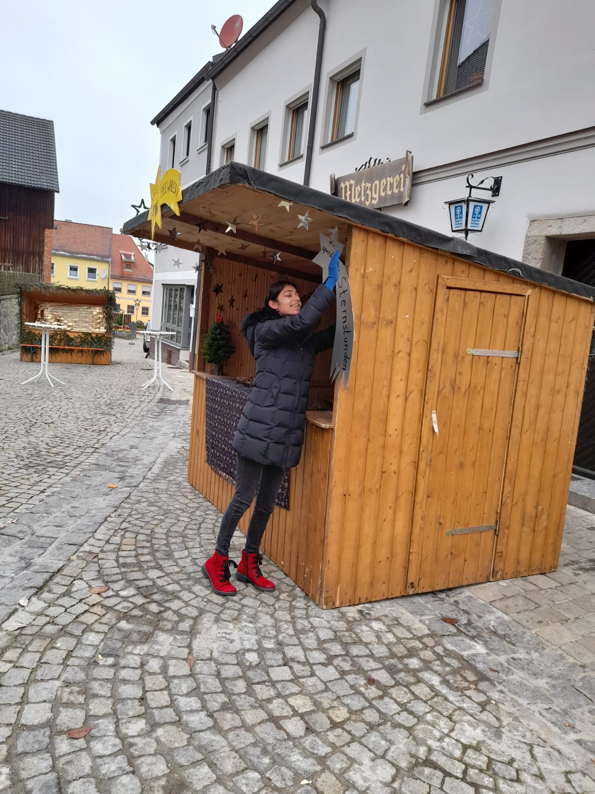 Foto Weihnachtsmarktaufbau 2022